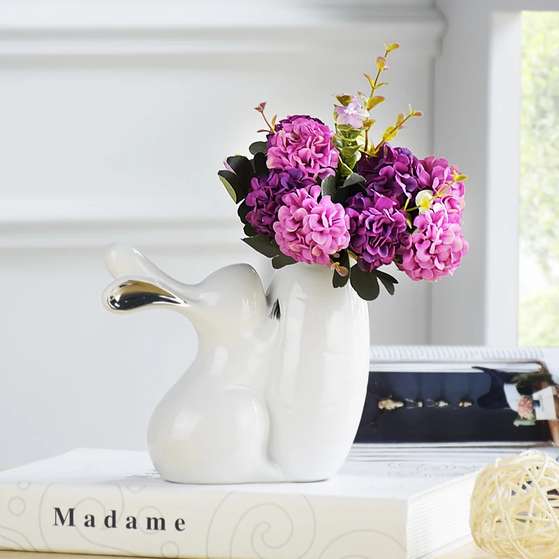 Cute rabbit Crafts Ceramic flower Vase Figurines Miniatures Flower with vase sets Wedding Gifts home living room decoration
Cute rabbit Crafts Ceramic flower Vase Figurines Miniatures Flower with vase sets Wedding Gifts home living room decoration
