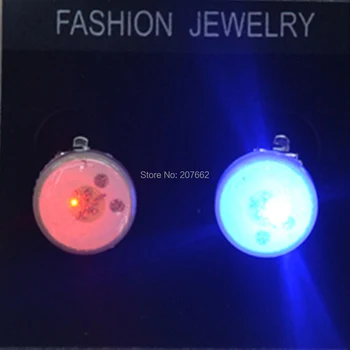 10pcs(5pairs)/lot white flash earrings Unisex LED Flashing Light Clip On Earring Ear Stud Blinking Party Disco
10pcs(5pairs)/lot white flash earrings Unisex LED Flashing Light Clip On Earring Ear Stud Blinking Party Disco