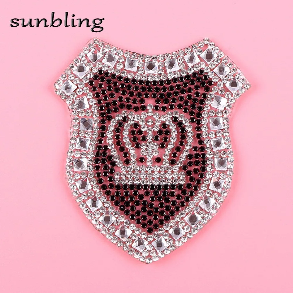wholesale DIY patches DMC Class good quality rhinestone custom crown design clear color crystal iron-on hotfix fashion patch
wholesale DIY patches DMC Class good quality rhinestone custom crown design clear color crystal iron-on hotfix fashion patch