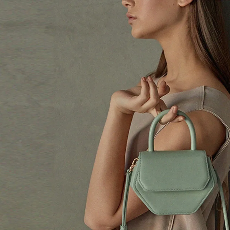 2019 New Summer Small Women Bags Fashion Single Cover Shoulder Crossbody Bag Red Female Handbags Bolsos Mujer Handbag OC693
2019 New Summer Small Women Bags Fashion Single Cover Shoulder Crossbody Bag Red Female Handbags Bolsos Mujer Handbag OC693