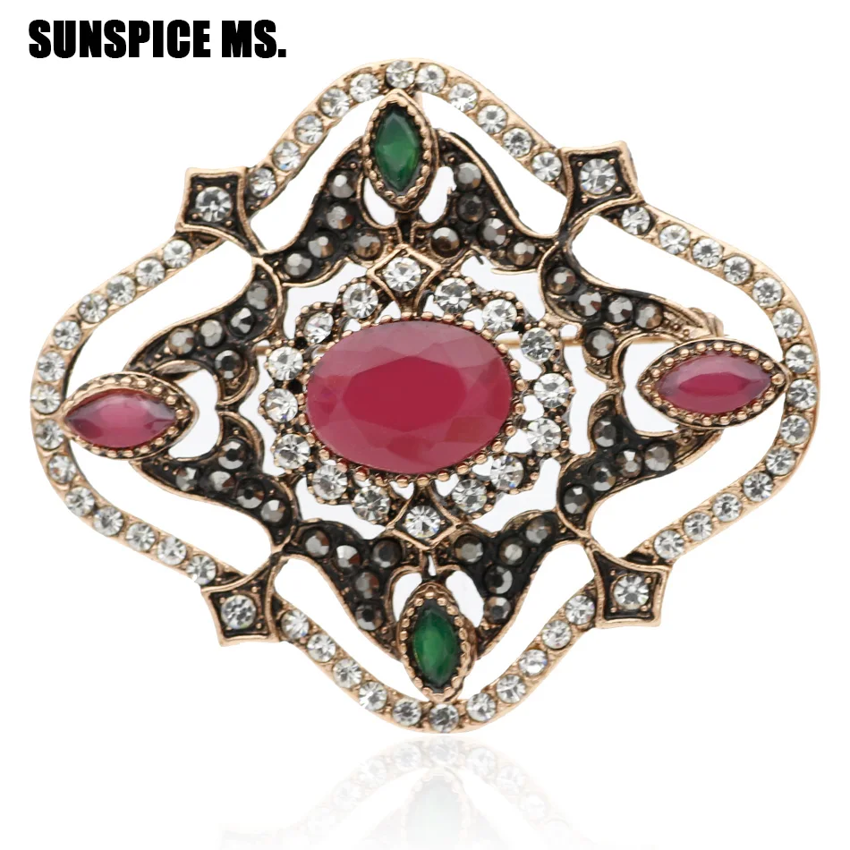 Trendy Turkish Women Round Resin Rhinestone Vintage Brooch Antique Gold Color Flower Corsage Indian Bohemia Ethnic Retro Jewelry
Trendy Turkish Women Round Resin Rhinestone Vintage Brooch Antique Gold Color Flower Corsage Indian Bohemia Ethnic Retro Jewelry