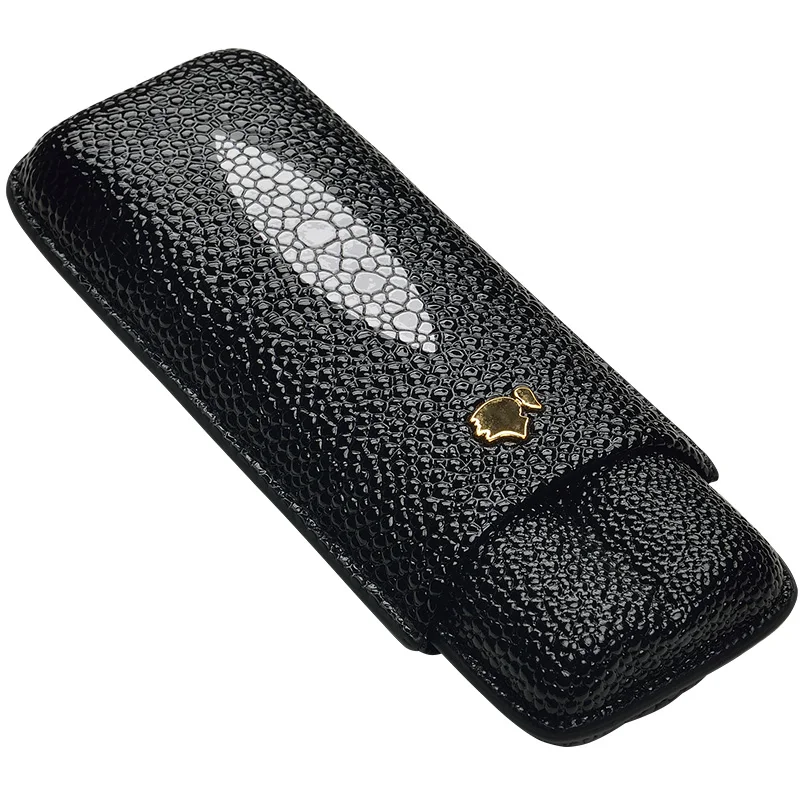 COHIBA High-end Excellent Black Carbon Fiber Leathrer Holder 3 Lined Wood Tube Cigar Case
COHIBA High-end Excellent Black Carbon Fiber Leathrer Holder 3 Lined Wood Tube Cigar Case