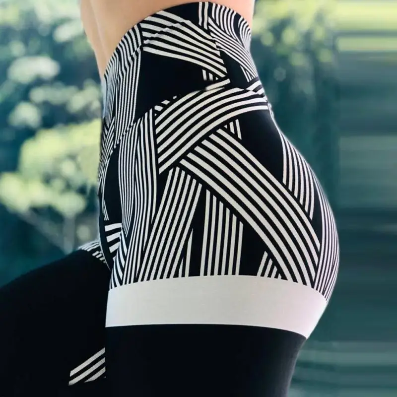 2019 New Spring Women Leggings Striped digital printing Legging Sporting Fitness leggins Workout High Waist Leggin Pants
2019 New Spring Women Leggings Striped digital printing Legging Sporting Fitness leggins Workout High Waist Leggin Pants
