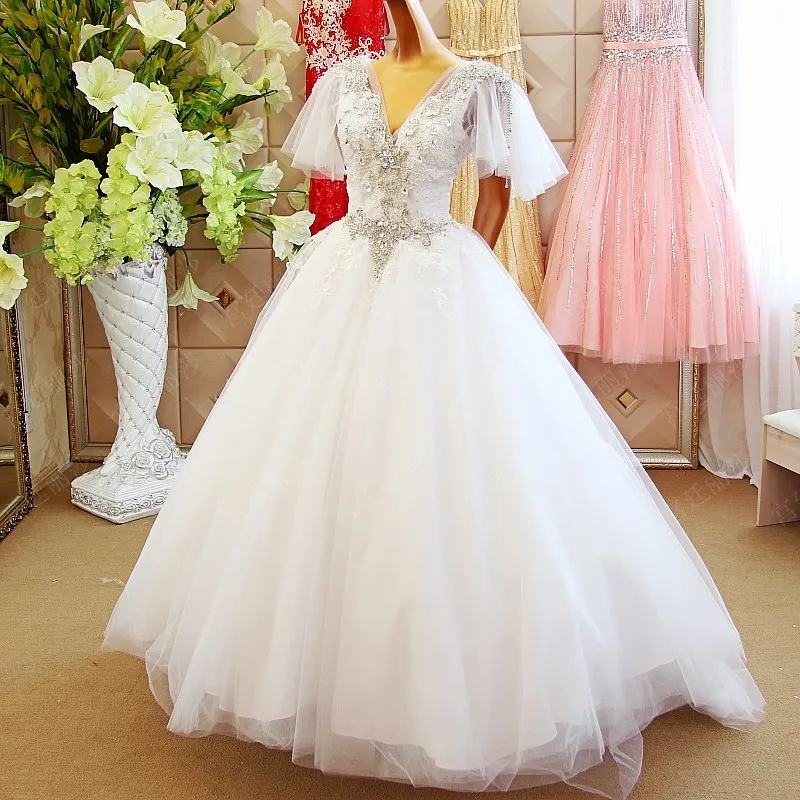 Custom Made New Arrival V Neck Cap Sleeve Ball Gown Wedding Dresses Long Train Robe De Mariage IZ023
Custom Made New Arrival V Neck Cap Sleeve Ball Gown Wedding Dresses Long Train Robe De Mariage IZ023