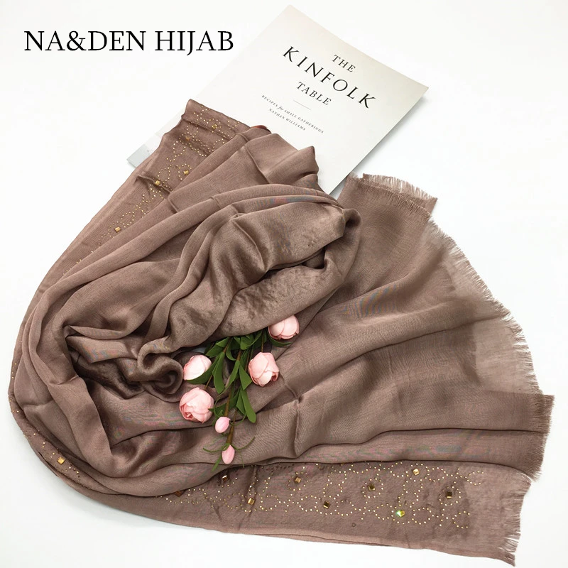 NEW Women Fashion Luxury Hot drilling Solid color scarf soft silky cotton big pashmina bandana muslim echarpe wrap muffler
NEW Women Fashion Luxury Hot drilling Solid color scarf soft silky cotton big pashmina bandana muslim echarpe wrap muffler