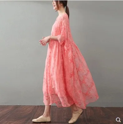 New products listed in the summer of 2018, 100% of the original design of high-end loose big yards of silk women dress
New products listed in the summer of 2018, 100% of the original design of high-end loose big yards of silk women dress
