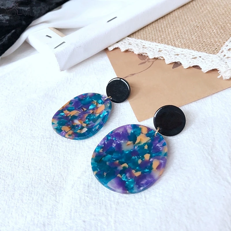 AOMU Vintage Personality Pattern Multi-Size Sequins Smooth Round Geometric Stud Earrings for Women Gifts Party Jewelry
AOMU Vintage Personality Pattern Multi-Size Sequins Smooth Round Geometric Stud Earrings for Women Gifts Party Jewelry