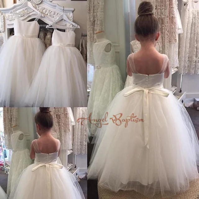 Simple white/ivory long spaghetti straps ball gowns for little girls beautiful wedding birthday party dress
Simple white/ivory long spaghetti straps ball gowns for little girls beautiful wedding birthday party dress