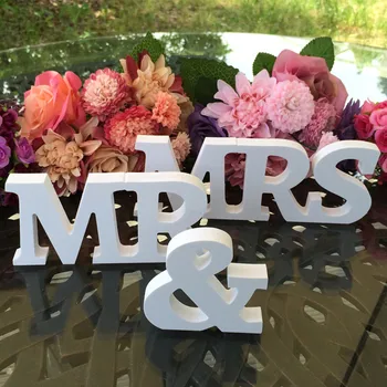 MR & MRS Party supplies Wooden furnishing articles in English letters Wedding props Sweetheart Table Decor Photography Props A40
MR & MRS Party supplies Wooden furnishing articles in English letters Wedding props Sweetheart Table Decor Photography Props A40