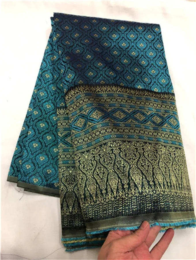 Latest african lace fabric high quality lace jacquard brocade fabric 2019 atiku fabric for men factory price 5yards/lot
Latest african lace fabric high quality lace jacquard brocade fabric 2019 atiku fabric for men factory price 5yards/lot