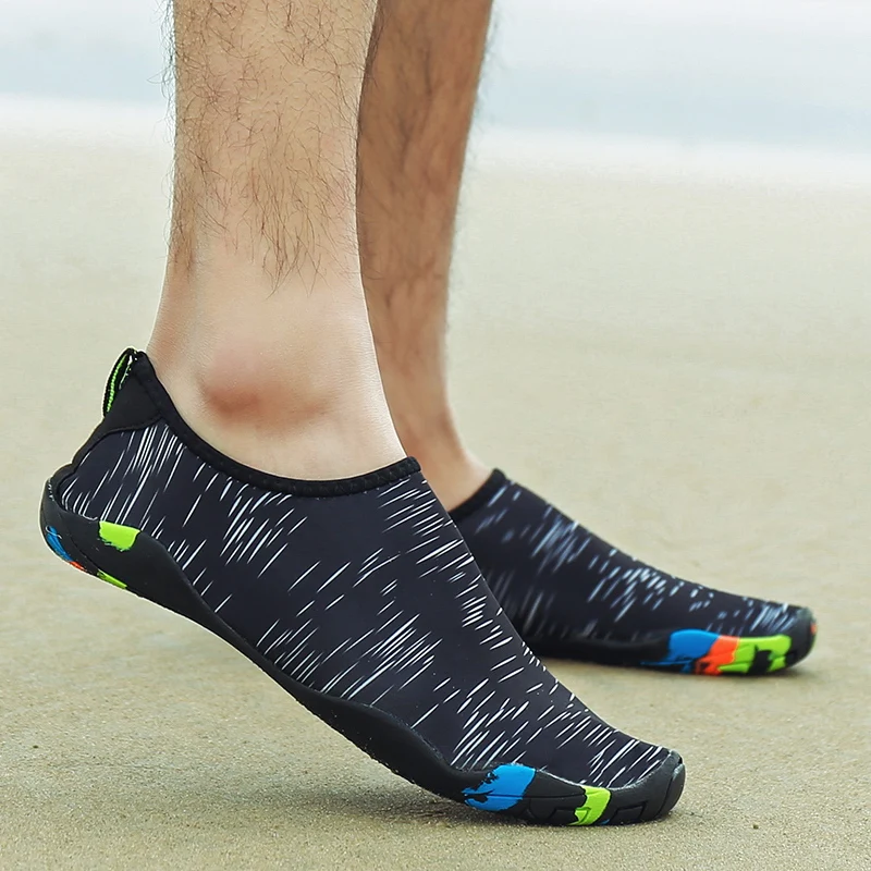 2019 Hot Sale Aqua Shoes Men Unisex Summer Beach Wading Shoes Swim On Surf Drain hole Quick-Drying Skin Sock Stripe Water Shoes
2019 Hot Sale Aqua Shoes Men Unisex Summer Beach Wading Shoes Swim On Surf Drain hole Quick-Drying Skin Sock Stripe Water Shoes