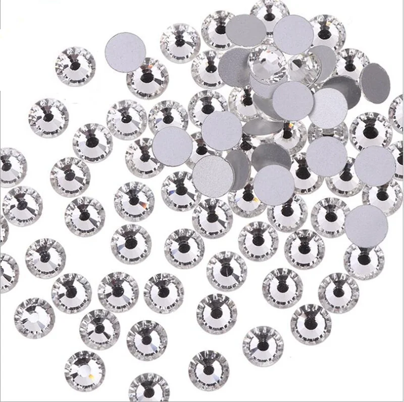 Ss20 Clear White FlatBack Nail Art Decorations Stone Non Hot Fix Glue on Rhinestones for Garment Jewelry Nail arts clear crystal
Ss20 Clear White FlatBack Nail Art Decorations Stone Non Hot Fix Glue on Rhinestones for Garment Jewelry Nail arts clear crystal