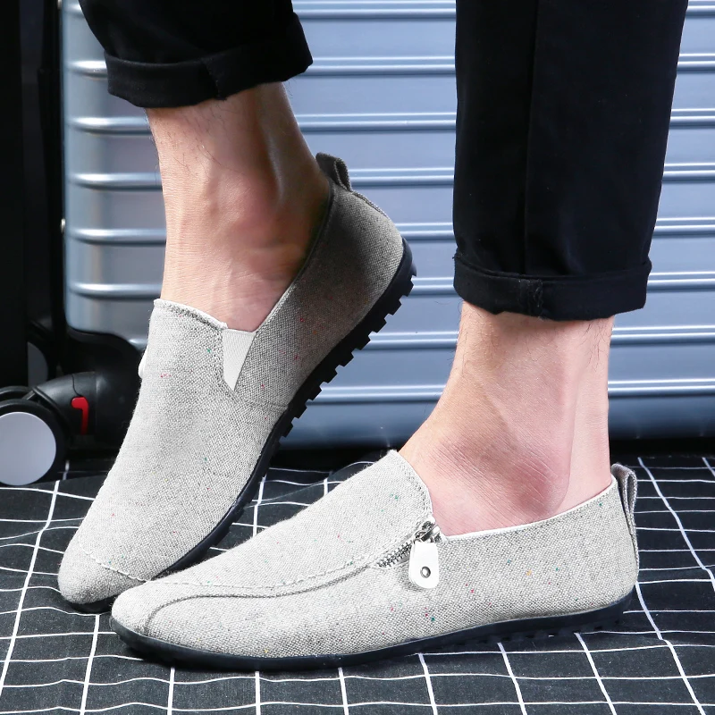 Image FOORAABO Fashion 2017 Mens Summer Canvas Shoes Flat Men Casual Shoes Slip On Lazy Male Flats Shoes Cheap Moccasins Men Loafers