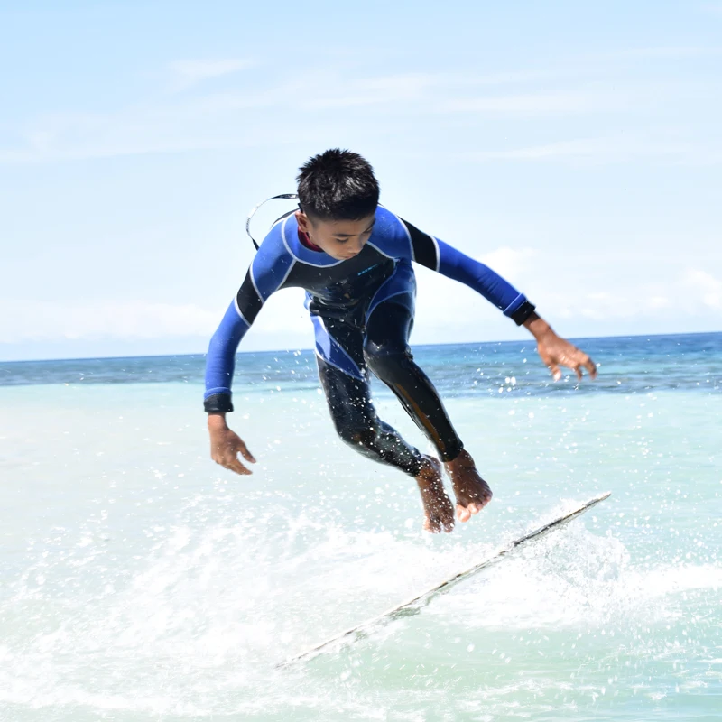 Hisea 2.5MM Neoprene Wetsuit Kids jumpsuit Swimwears Diving Suits Long Sleeves Boys Girls Surfing Children Rash Guards Snorkel
Hisea 2.5MM Neoprene Wetsuit Kids jumpsuit Swimwears Diving Suits Long Sleeves Boys Girls Surfing Children Rash Guards Snorkel
