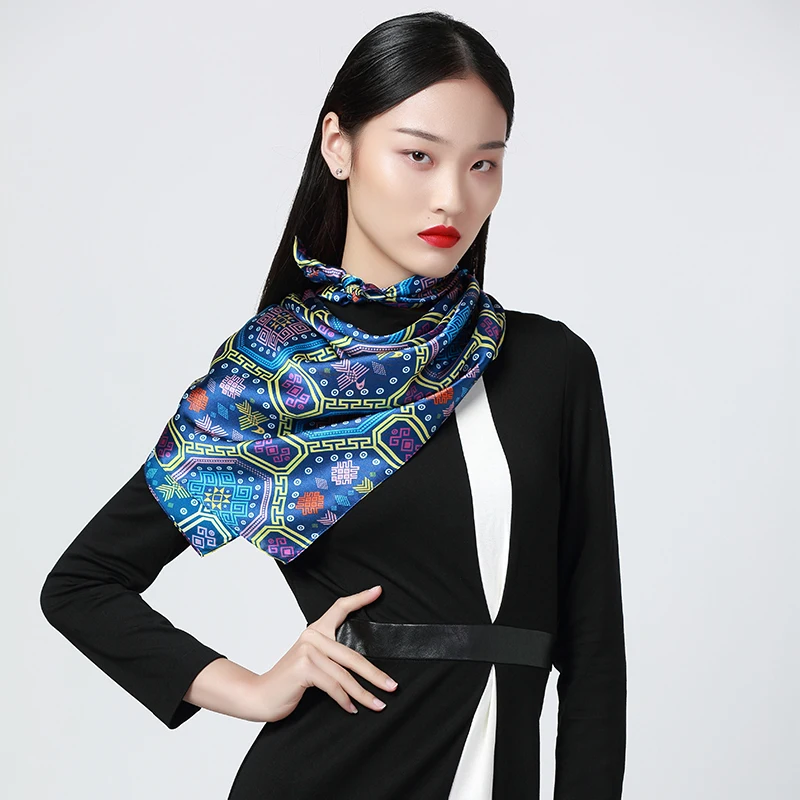 Menogga 100% Natural Silk Scarf Square Retro Style Chinese Ancient Royal Pattern Luxury Scarf Women Designer Scarfs 2019
Menogga 100% Natural Silk Scarf Square Retro Style Chinese Ancient Royal Pattern Luxury Scarf Women Designer Scarfs 2019