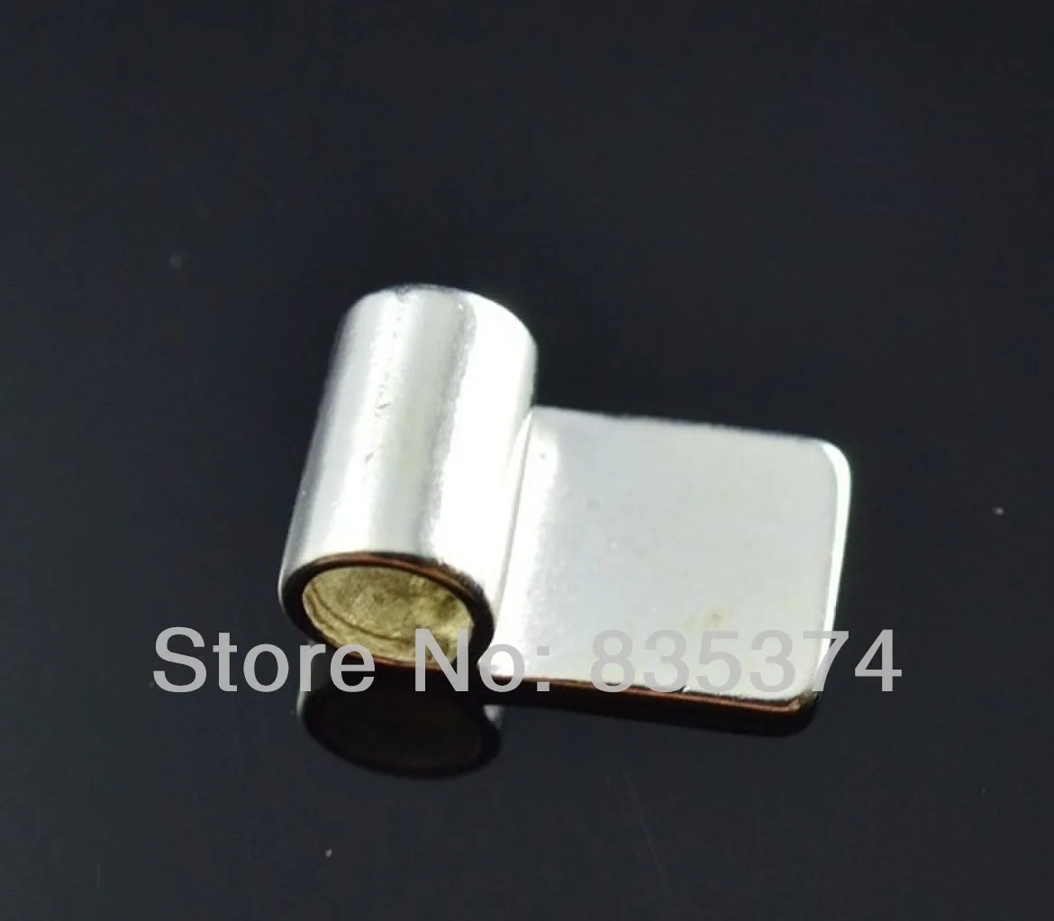 The aperture:5mm,10*17mm silver plated brass pendant glue on bails, glue on bail for pendant
The aperture:5mm,10*17mm silver plated brass pendant glue on bails, glue on bail for pendant