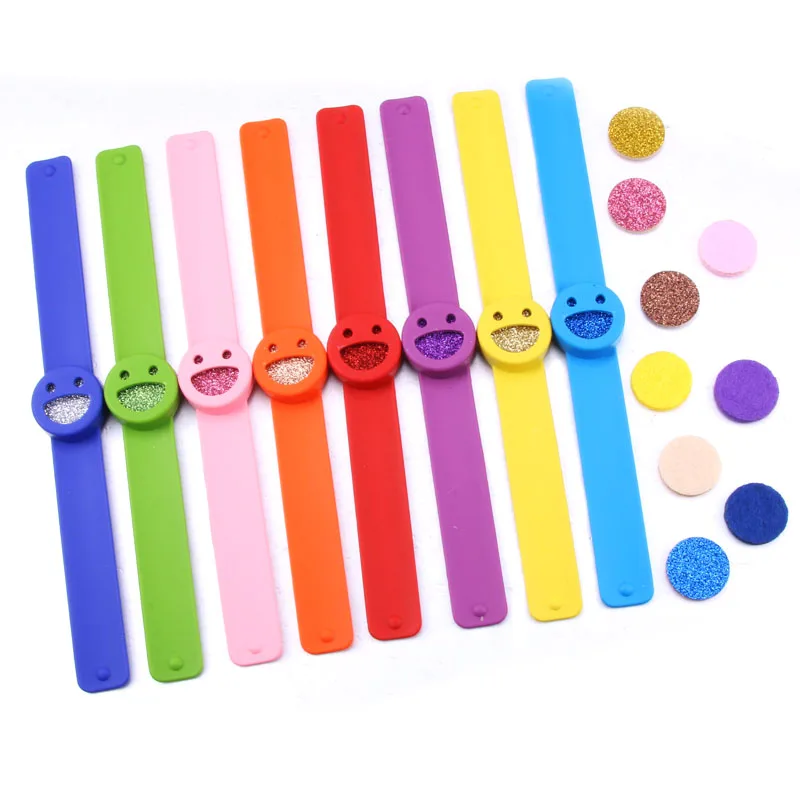 Multicolor Smiley Face Aroma spread Rubber Silicone Bangles Perfume Essential Oil Diffuser leaf Perfume bracelet Dropshipping
Multicolor Smiley Face Aroma spread Rubber Silicone Bangles Perfume Essential Oil Diffuser leaf Perfume bracelet Dropshipping