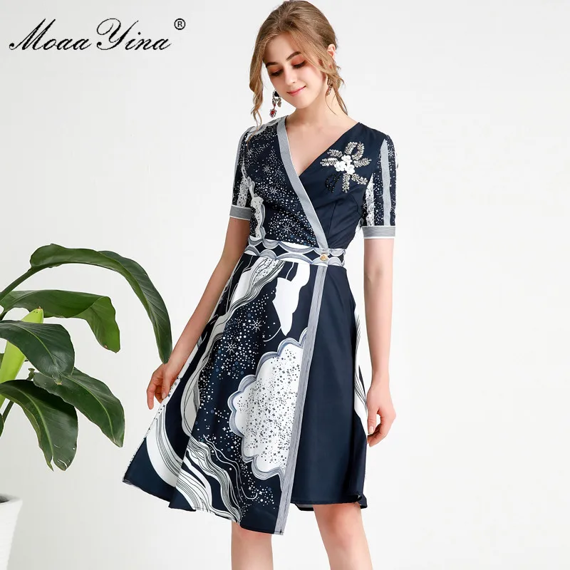 MoaaYina Fashion Designer Runway dress Spring Autumn Women Dress Short Sleeve V-neck Crystal Sequin Dot Elegant Dresses
MoaaYina Fashion Designer Runway dress Spring Autumn Women Dress Short Sleeve V-neck Crystal Sequin Dot Elegant Dresses