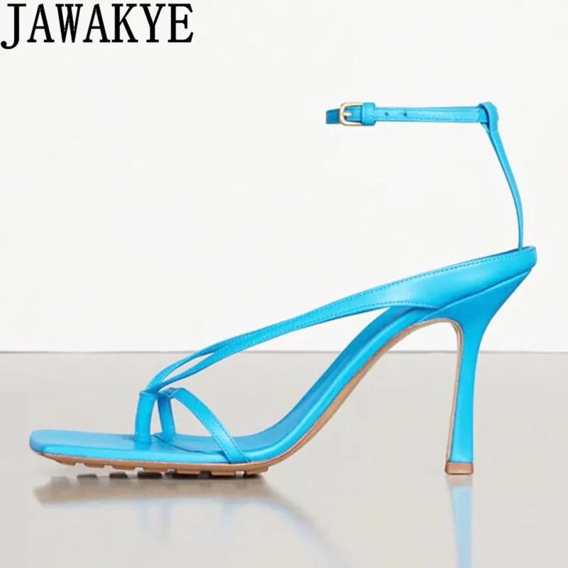 Stylish New Strappy Sandals Ankle Strap High Heel Flip Flop Summmer Sandals Gladiator Shoes Women
Stylish New Strappy Sandals Ankle Strap High Heel Flip Flop Summmer Sandals Gladiator Shoes Women