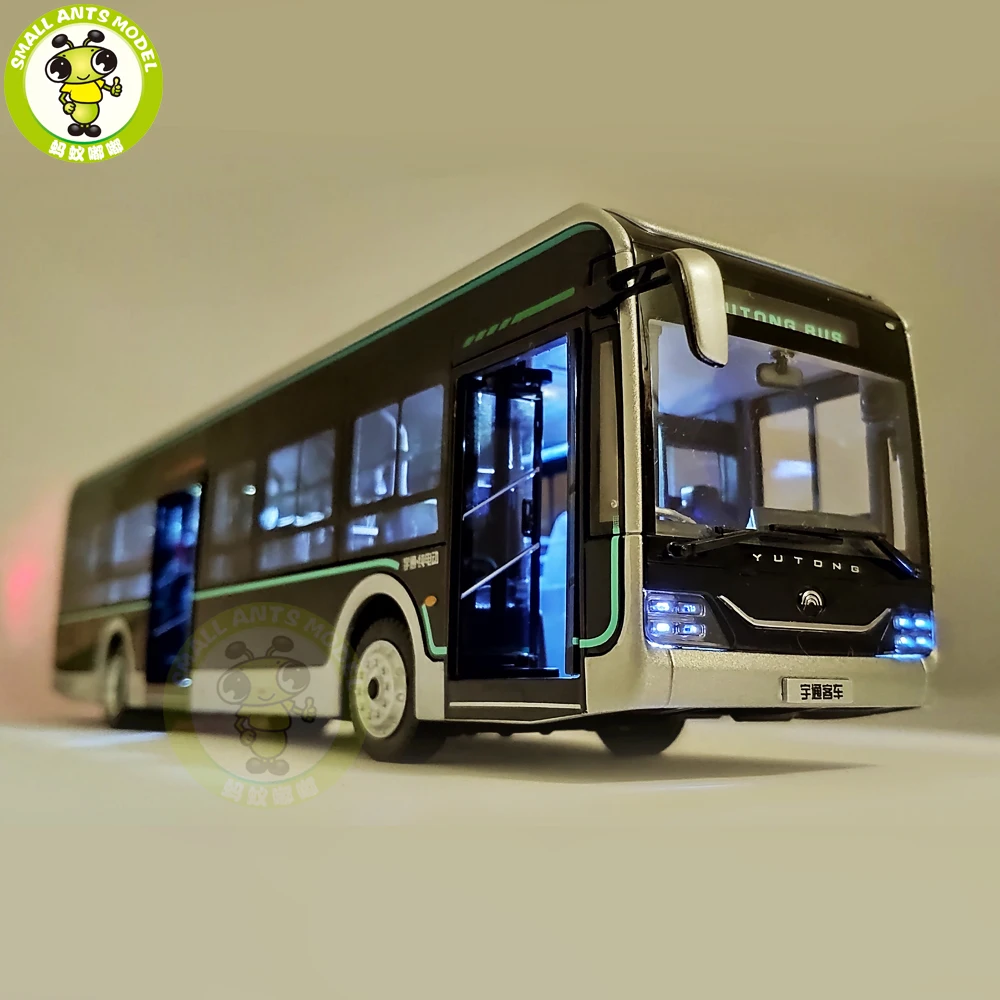 Коллекция 1/42 года, модель автомобиля YuTong U12, городской автобус, литый под давлением, для мальчиков, девочек, подарки, игрушки для детей
Коллекция 1/42 года, модель автомобиля YuTong U12, городской автобус, литый под давлением, для мальчиков, девочек, подарки, игрушки для детей