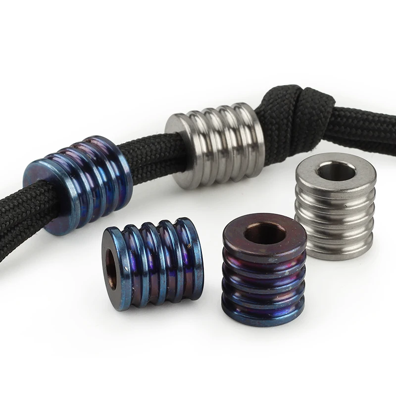 5pcs Titanium Alloy Knife Beads Paracord Umbrella Rope Outdoor EDC Lanyard Gadgets Pendant
5pcs Titanium Alloy Knife Beads Paracord Umbrella Rope Outdoor EDC Lanyard Gadgets Pendant