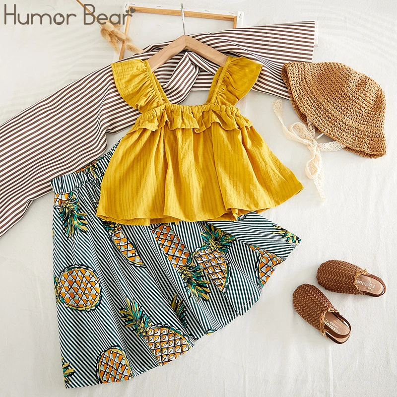Humor Bear Girls Clothing Set 2019 Summer New Lace Sleeveless T-shirt+Striped Fruit Shorts Kids Suit Toddler Baby Girl Clothes
Humor Bear Girls Clothing Set 2019 Summer New Lace Sleeveless T-shirt+Striped Fruit Shorts Kids Suit Toddler Baby Girl Clothes