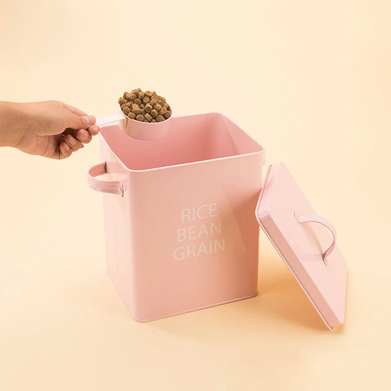 Petshy Pet Food Storage Barrel Large Capacity Mildew Moisture-proof Anti-oxidation Dog Cat Snacks Seal Barrels with Spoon
Petshy Pet Food Storage Barrel Large Capacity Mildew Moisture-proof Anti-oxidation Dog Cat Snacks Seal Barrels with Spoon