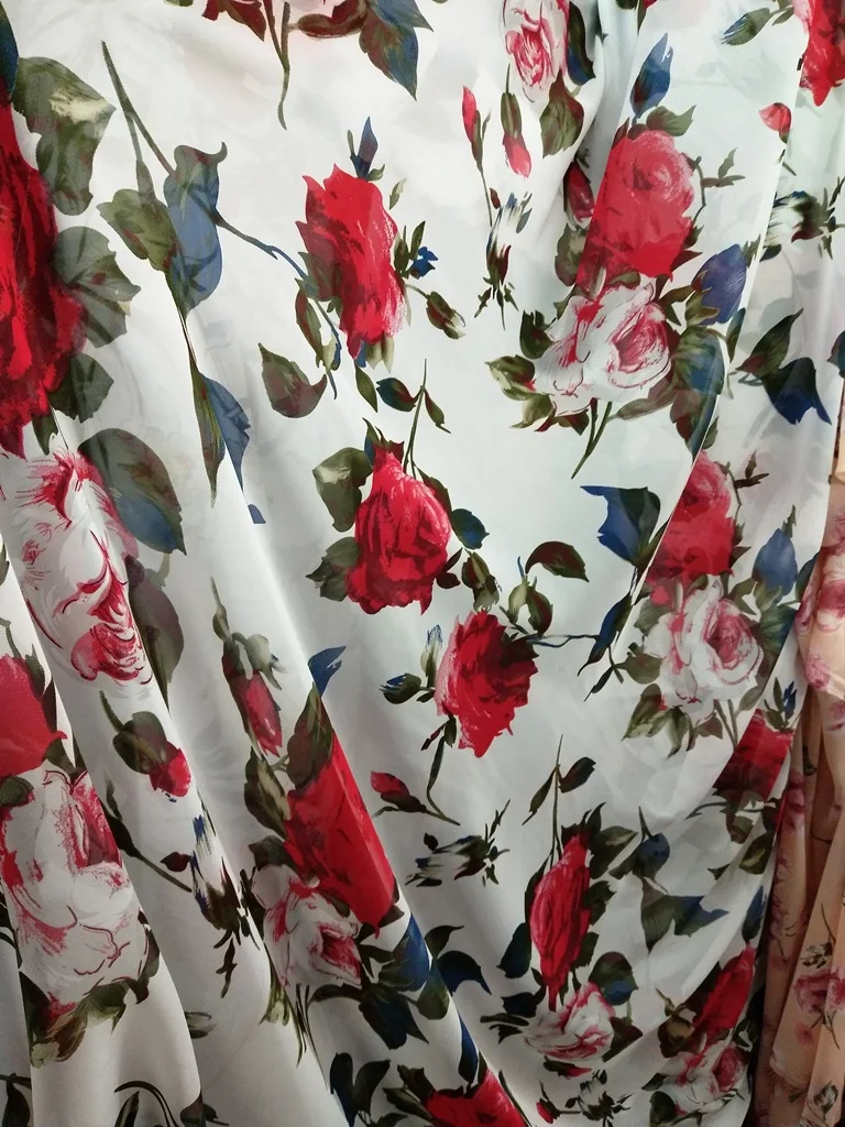 2018new 75D printing chiffon rose flowers pattern for clothing fabrics and scarf YH-505
2018new 75D printing chiffon rose flowers pattern for clothing fabrics and scarf YH-505