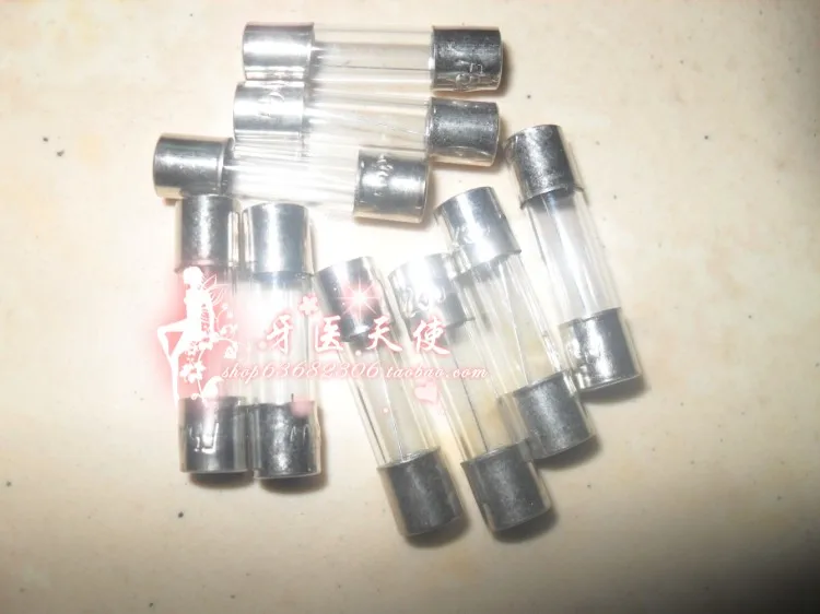 10pcs Dental materials dental instruments apparats dental chair fuse 5a fusetron medical care health supplies hospital parts
10pcs Dental materials dental instruments apparats dental chair fuse 5a fusetron medical care health supplies hospital parts