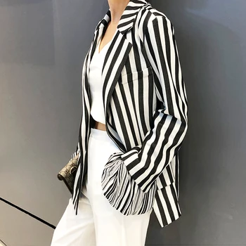 Women's Jacket Spring Vintage Long Blazer Women Suit 2019 Office Lady Retro Striped chic casual Suit Blazers Female over size
Women's Jacket Spring Vintage Long Blazer Women Suit 2019 Office Lady Retro Striped chic casual Suit Blazers Female over size