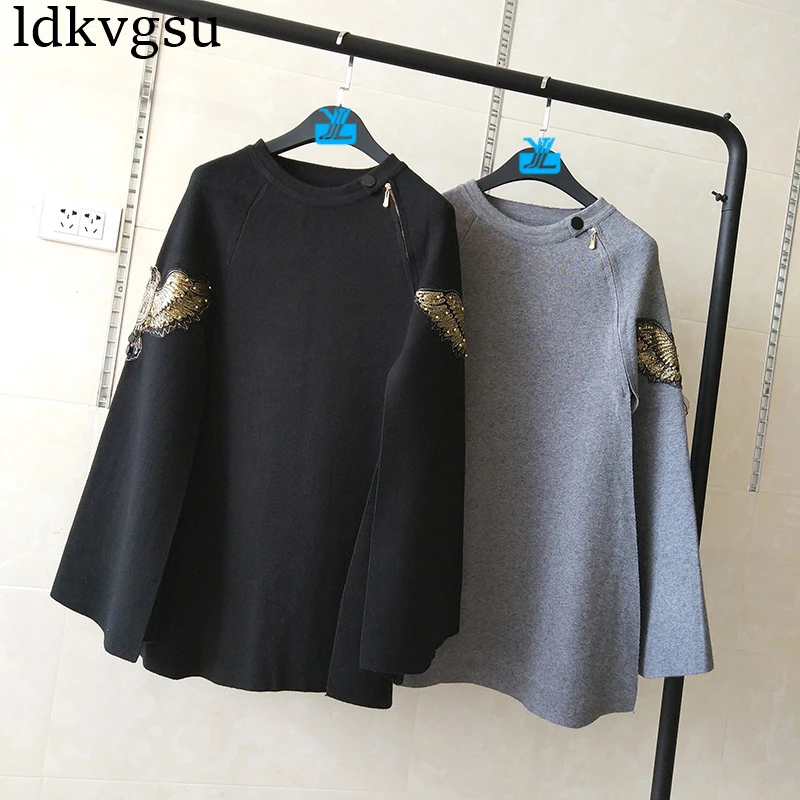 2019 Spring Autumn Runway Black Gray Embroidered Bead Ponchos and Capes Pullovers Knitted Wool Sweater Women Shawl Coat A596
2019 Spring Autumn Runway Black Gray Embroidered Bead Ponchos and Capes Pullovers Knitted Wool Sweater Women Shawl Coat A596
