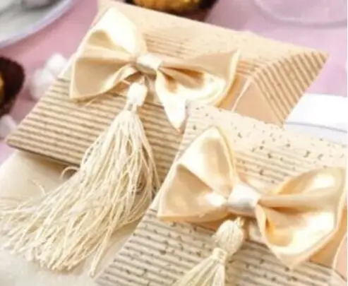 PASAYIONE Gold/Red Chinese Traditional Style Candy Boxes With Tassel 10*7*3cm Big Size Boxes For Sugars Wedding Favors And Gift
PASAYIONE Gold/Red Chinese Traditional Style Candy Boxes With Tassel 10*7*3cm Big Size Boxes For Sugars Wedding Favors And Gift