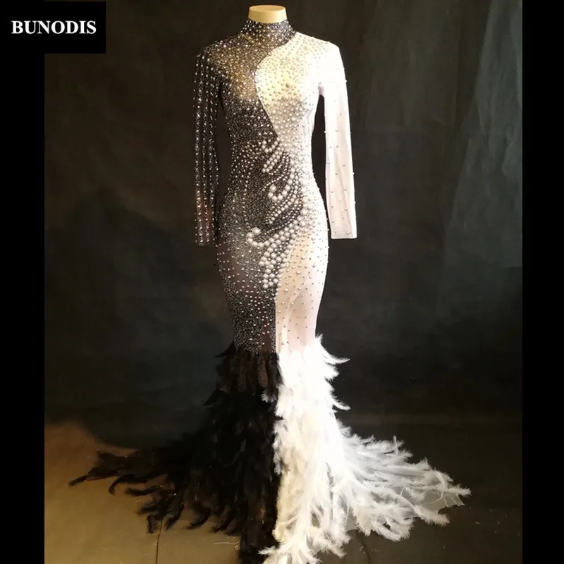 ZD328 Women Sexy Black & White Feather Long Skirt Sparkling Crystals Pearls Nightclub Party Dancer Singer Stage Wear Show Time
ZD328 Women Sexy Black & White Feather Long Skirt Sparkling Crystals Pearls Nightclub Party Dancer Singer Stage Wear Show Time