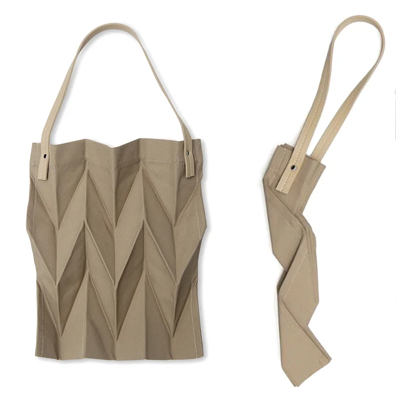 Women Handbags 2018 New Ruched Foldable Shoulder Bags Solid Color Harajuku Canvas Tote Bag Portable Large Capacity Handbags
Women Handbags 2018 New Ruched Foldable Shoulder Bags Solid Color Harajuku Canvas Tote Bag Portable Large Capacity Handbags