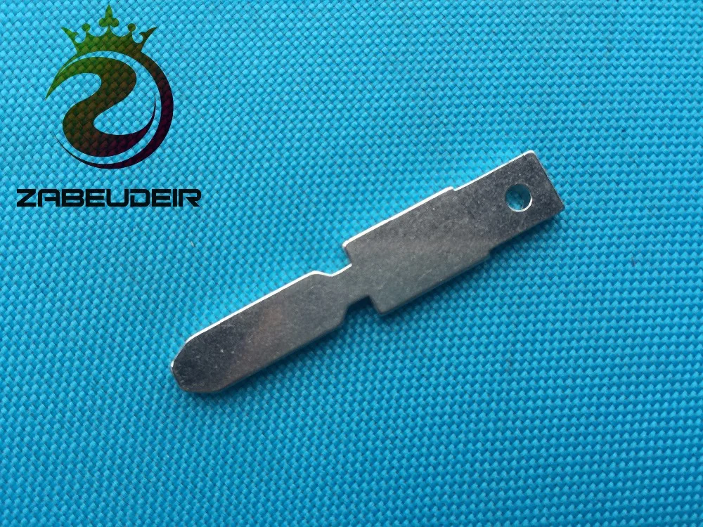 ZABEUDEIR 1 pc of New NE78 Blank Car Key Blade uncut For Citroen 2 button remote key shell For Peugeot transponder key case
ZABEUDEIR 1 pc of New NE78 Blank Car Key Blade uncut For Citroen 2 button remote key shell For Peugeot transponder key case