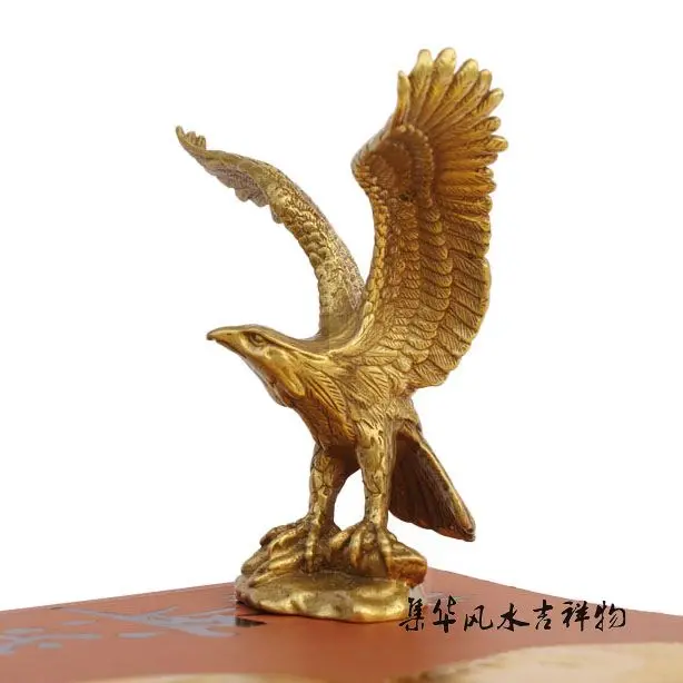 The copper ornaments of pure brass Eagle Ornament Gift Home Furnishing trumpet realize the ambition
The copper ornaments of pure brass Eagle Ornament Gift Home Furnishing trumpet realize the ambition
