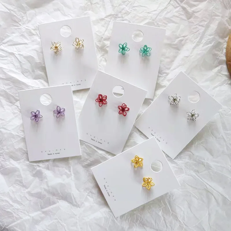 Korean Style Cute Metal Flower Yellow Red Stud Earrings Women Girls Jewelry Flowers Ear Stud Statement Earrings Brinco Brincos
Korean Style Cute Metal Flower Yellow Red Stud Earrings Women Girls Jewelry Flowers Ear Stud Statement Earrings Brinco Brincos
