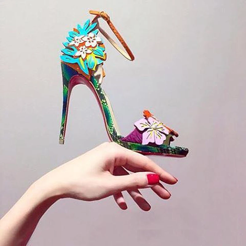 JINJOE Women Pumps Sexy High Heels Thin Heels Female Color Flower Ladies Bling Relief shoes Snake pattern leather San'da'l's
JINJOE Women Pumps Sexy High Heels Thin Heels Female Color Flower Ladies Bling Relief shoes Snake pattern leather San'da'l's