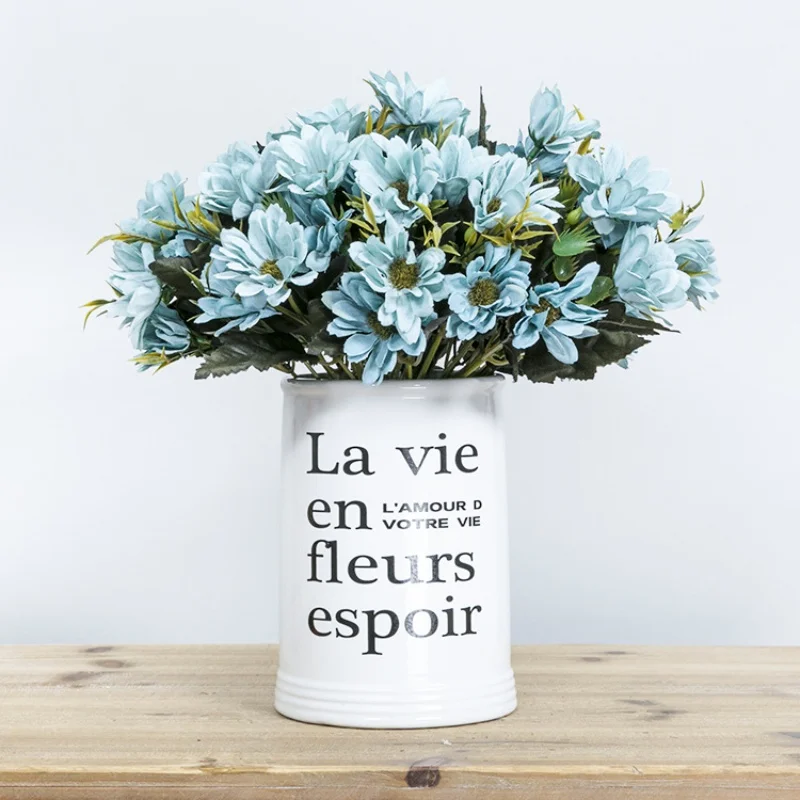 Simulation Oil Painting Daisies Wedding Decorations Home Man-made Fake Flower Head Artificial Flowers
Simulation Oil Painting Daisies Wedding Decorations Home Man-made Fake Flower Head Artificial Flowers