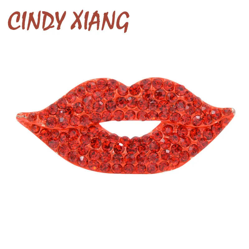 Яркая женская брошь "Губы" CINDY XIANG необычное украшение в форме губ с горным