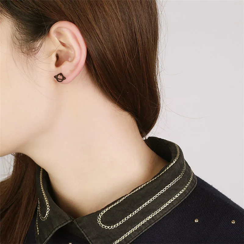 Retro Black Earrings For Women Saturn Star Stud Earing Jewelry Punk Mysterious Earring Jewellery Acessorios Aretes Brincos
Retro Black Earrings For Women Saturn Star Stud Earing Jewelry Punk Mysterious Earring Jewellery Acessorios Aretes Brincos