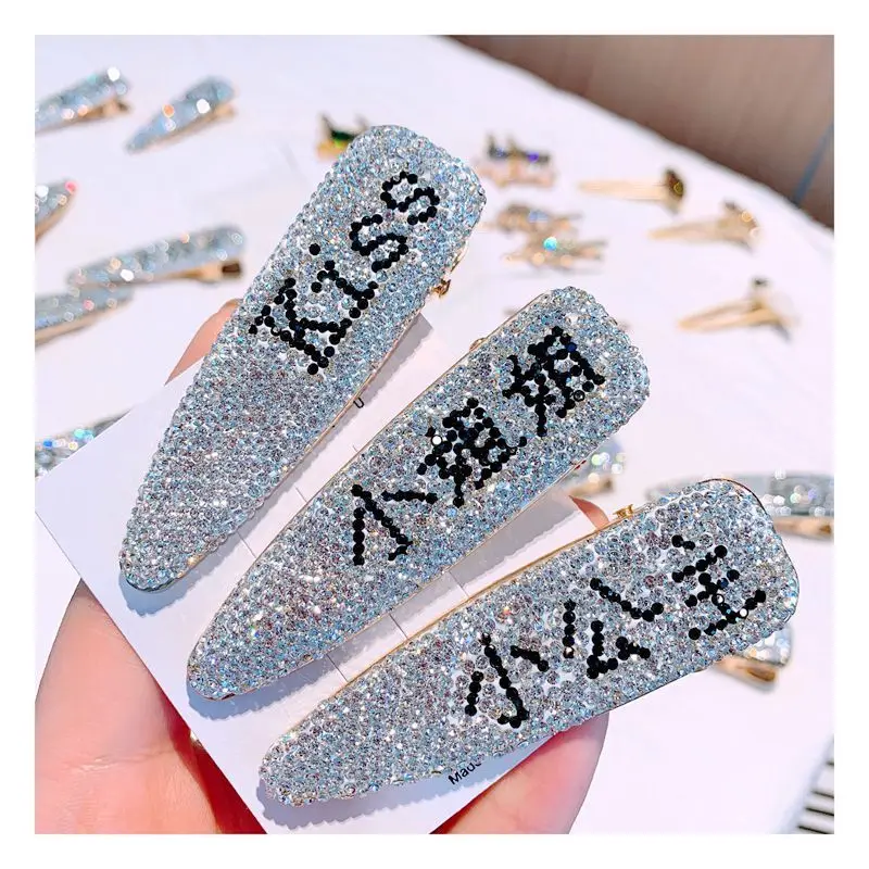 New 2019 custom web celebrity Blingbling full drill water duck mouth joker side clip to act the role ofing is tasted
New 2019 custom web celebrity Blingbling full drill water duck mouth joker side clip to act the role ofing is tasted
