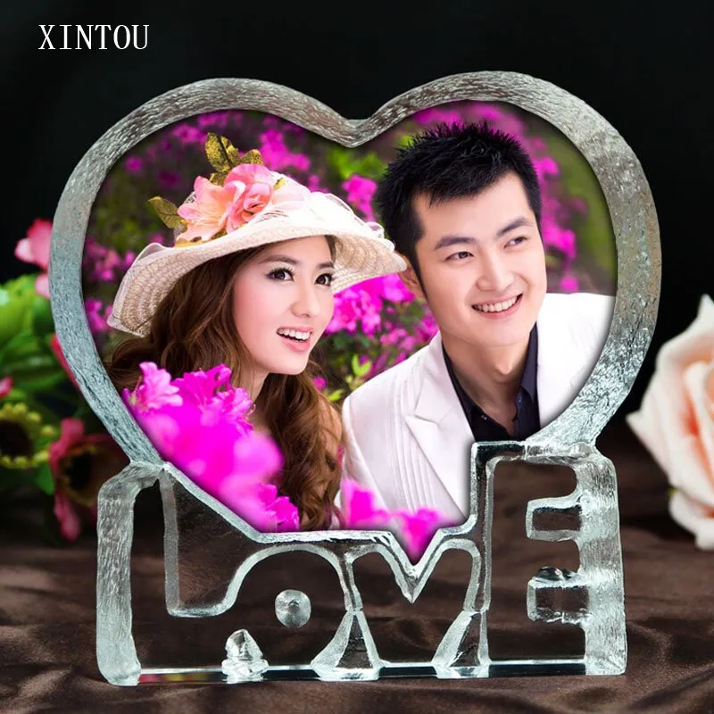 XINTOU Customized Crystal Glass Photo Frame Love Shaped vintage Picture Frames for family Baby Wedding souvenirs with gift box
XINTOU Customized Crystal Glass Photo Frame Love Shaped vintage Picture Frames for family Baby Wedding souvenirs with gift box