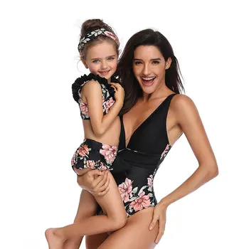 Summer Mommy Kids Swimwear Family Outfits Floral Mother and Daughter Family Matching Look Swimsuits Bathing Set Mom Girl Dresses
Summer Mommy Kids Swimwear Family Outfits Floral Mother and Daughter Family Matching Look Swimsuits Bathing Set Mom Girl Dresses
