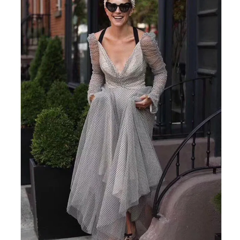 Cosmicchic Tulle Embroidery Dot Maxi dress Deep V-neck Long Sleeve Party Vintage Dresses
Cosmicchic Tulle Embroidery Dot Maxi dress Deep V-neck Long Sleeve Party Vintage Dresses