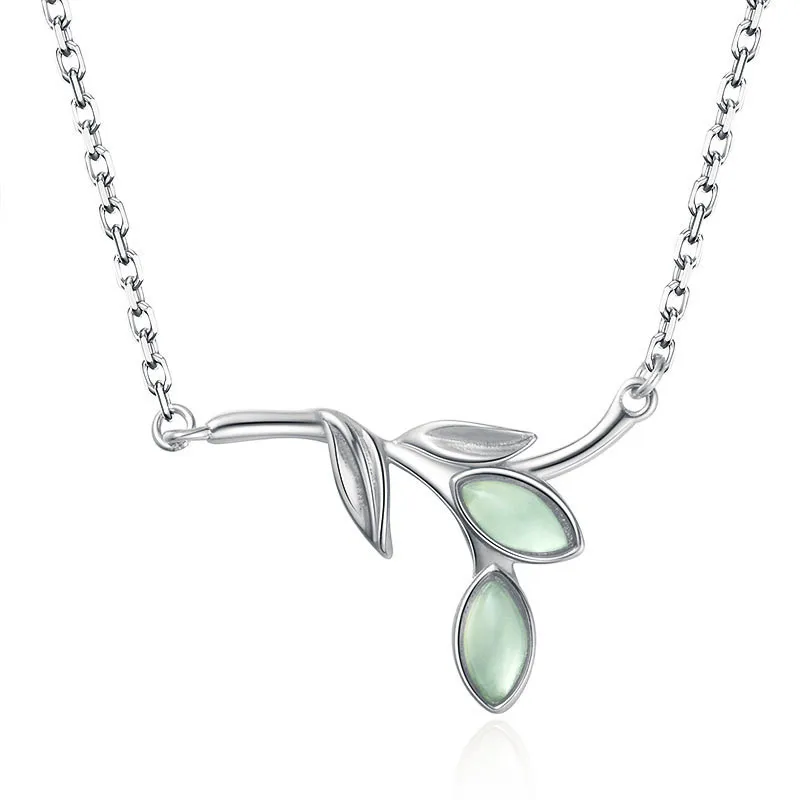 925 sterling silver Pendant necklace The green leaves Women's fashion necklace jewelry wholesale
925 sterling silver Pendant necklace The green leaves Women's fashion necklace jewelry wholesale