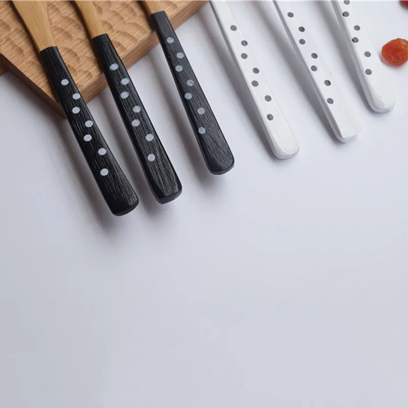 3162631919_1356712126