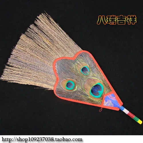 Nepal handicrafts / Tibetan Buddhist supplies / reineckea three eye peacock feather/vumba pot, vumba fan
Nepal handicrafts / Tibetan Buddhist supplies / reineckea three eye peacock feather/vumba pot, vumba fan