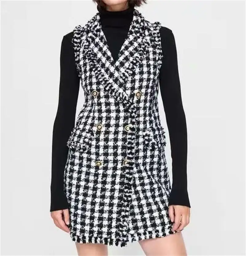 Women Black White Plaid Fashion Retro Tassel Coats Vest Autumn Tops Double Breasted Long Outerwear Winter Vests N559
Women Black White Plaid Fashion Retro Tassel Coats Vest Autumn Tops Double Breasted Long Outerwear Winter Vests N559