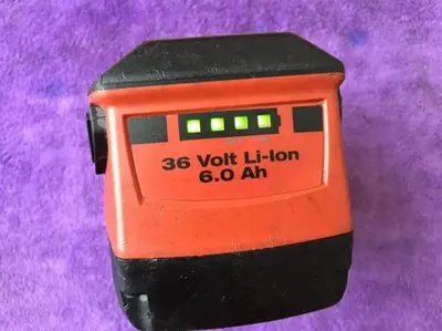 HILTI lithium battery. HILTI36V 6.0Ah lithium battery. Applicable to new TE30-A36 electric hammer. (Used products)
HILTI lithium battery. HILTI36V 6.0Ah lithium battery. Applicable to new TE30-A36 electric hammer. (Used products)